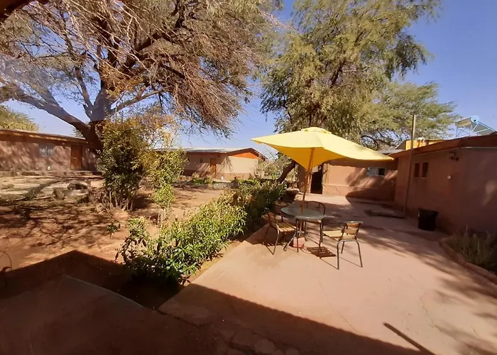 Inti & Killa HostalHostal